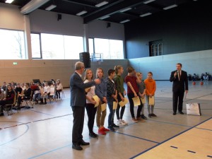 Feierliche Preisübergabe an die Mannschaft des Gymnasium Bürgerwiese